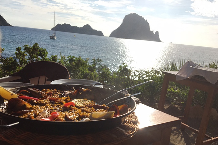 Ibiza's beaches cala d´hort rent a car Ibiza