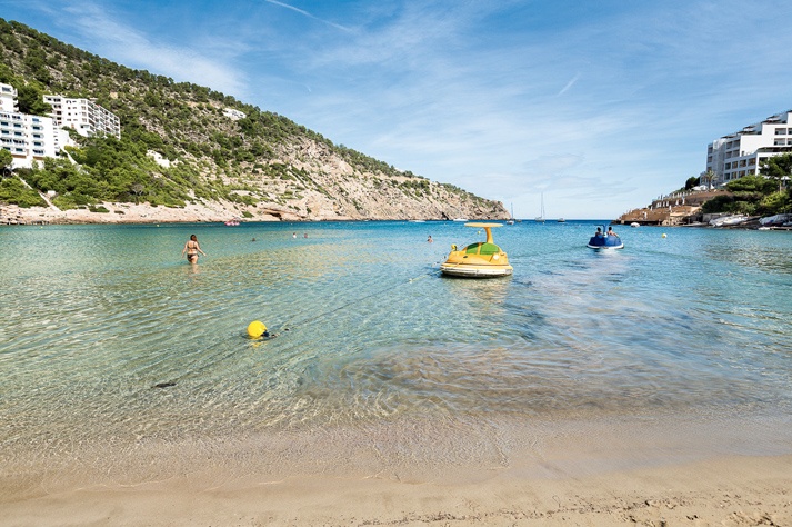 cala llonga ibiza