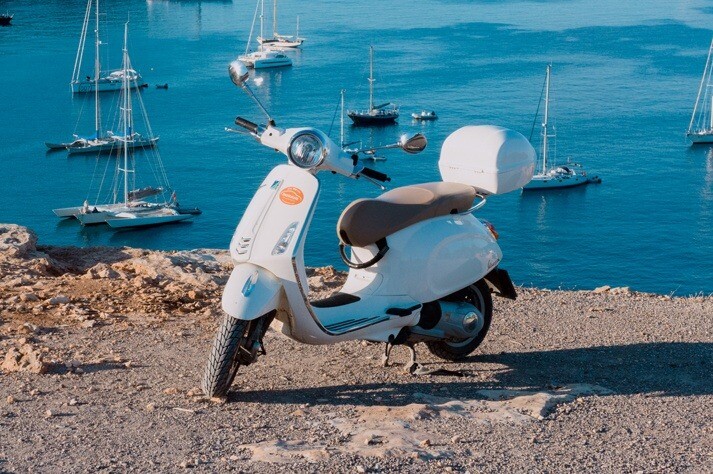 Motorbike and scooter hire in Ibiza with Moto Luis