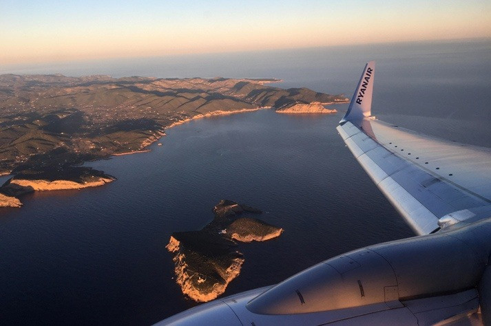 Flights Ibiza cover — Moto Luis, vehicle hire in Ibiza