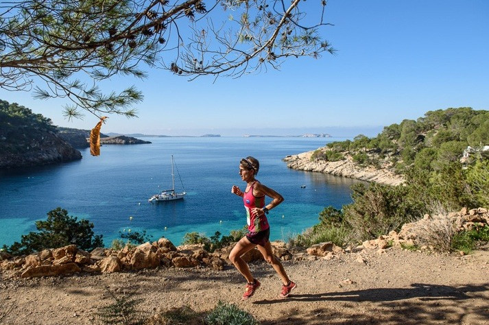 Turismo deportivo trail — Moto Luis Ibiza