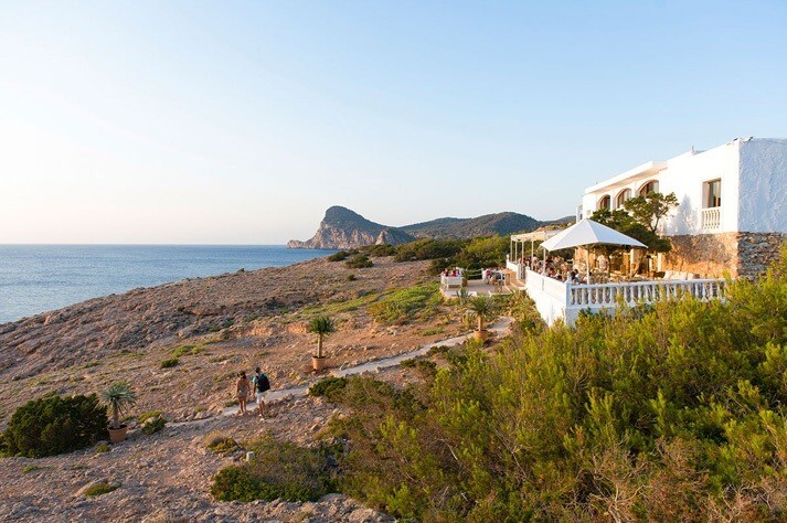 Restaurant with terrace and sea views in Ibiza